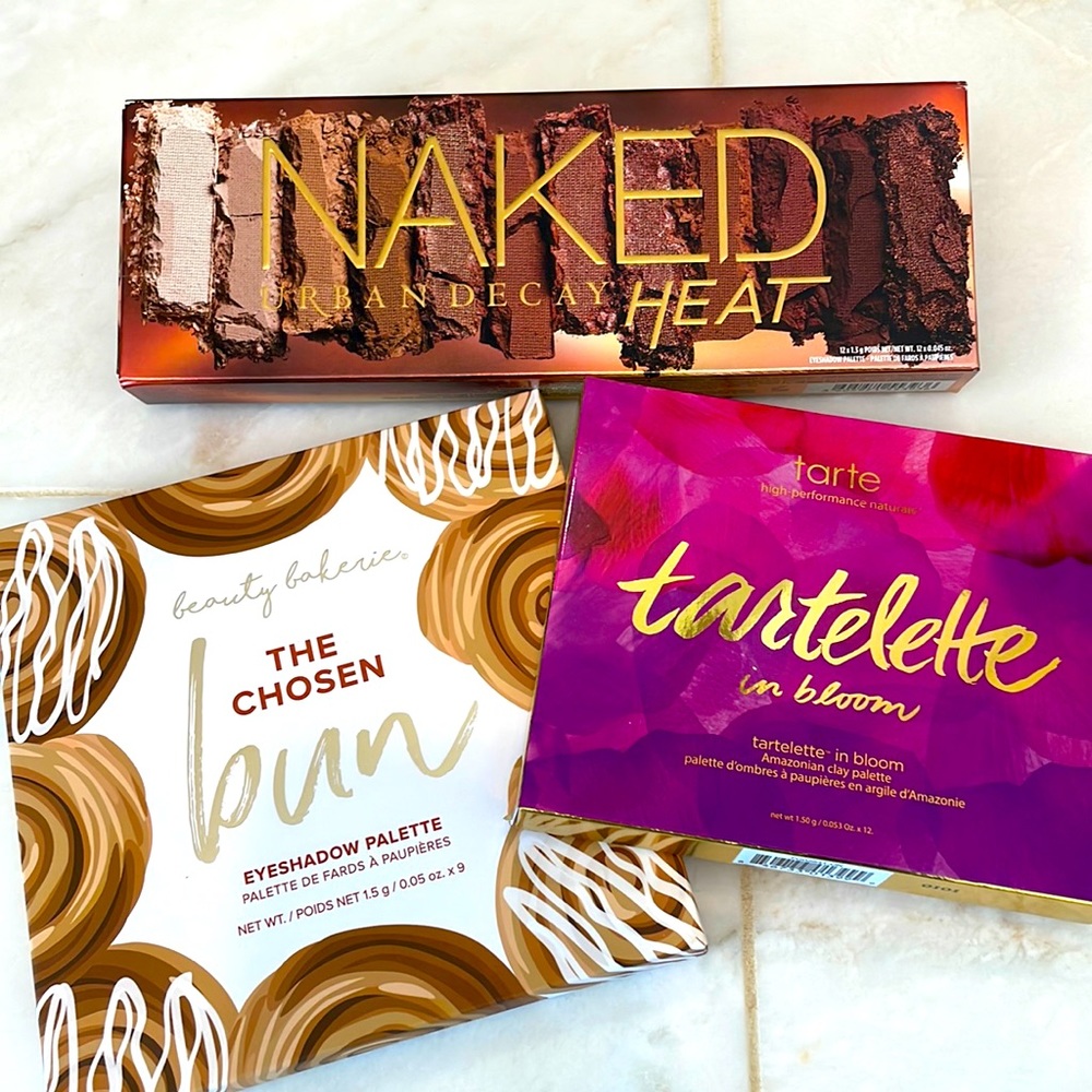 3 Piece Eyeshadow Palette: Urban Decay, Tarte, Beauty Bakery